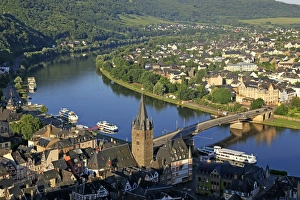 Bernkastel-Kues, Moselle Valley, Rhineland-Palatinate, Germany, Europe