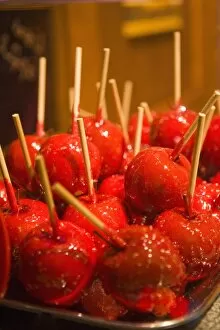 Images Dated 9th December 2008: Bewitched apple (toffee apples) at Christmas, Alexander Platz, Berlin, Germany, Europe