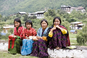 Bhutan Prints: Bhutanese girls, Thimphu, Bhutan, Asia