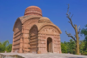 Images Dated 31st December 2007: Bhuveneswari Temple, Udaipur, Tripura, India, Asia