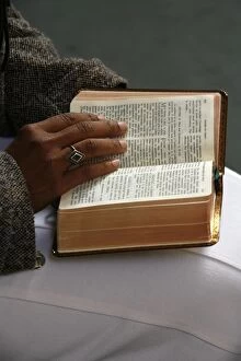 Bible reading, Fontainebleau, Seine-et-Marne, France, Europe