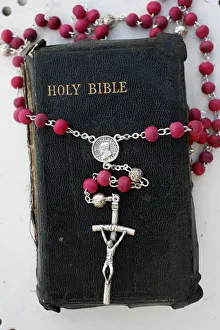 Images Dated 20th March 2000: Bible and rosary, Le Souillard, Eure, France, Europe