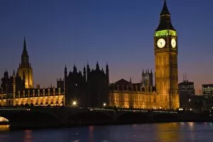 Images Dated 11th February 2008: Big Ben and the Houses of Parliament at night, UNESCO World Heritage Site