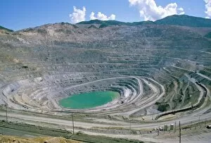 Images Dated 29th August 2008: Bingham Canyon copper mine