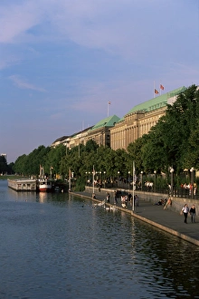 Alt Stadt Prints: Binnen Lake in the middle of the Altstadt (Old Town)