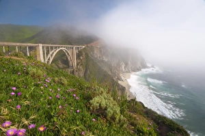 Images Dated 5th May 2009: Bixby Bridge, Highway 1, California, United States of America, North America