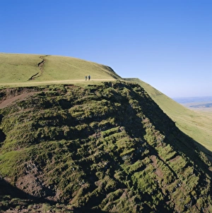 Unrecognisable People Prints: Black Mountain