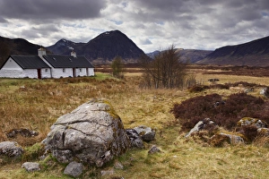 Cottages Prints: Black Rock Cottage and Buachaille Etive Mor, Glencoe, Highland region, Scotland