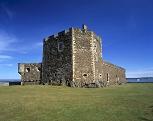 West Lothian Prints: Blackness Castle dating from the 14th century