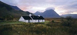 Western Highlands Prints: Blackrock Cottage