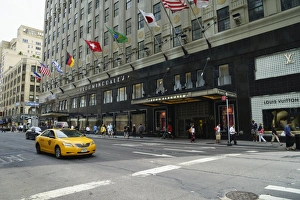 Taxi Prints: Bloomingdales department store
