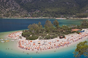 Images Dated 8th June 2008: The Blue Lagoon, Bay of Oludeniz, Olu Deniz, near Fethiye, Anatolia, Turkey