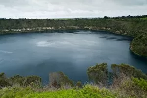 Images Dated 2nd August 2009: Blue Lake, Mount Gambier, South Australia, Australia, Pacific