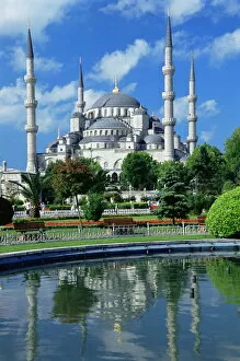 Images Dated 29th August 2008: The Blue Mosque (Sultan Ahmet Mosque)