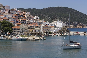 Sporades Prints: Boat entering harbour, Skopelos, Sporades, Greek Islands, Greece, Europe