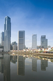 Images Dated 22nd March 2006: Boat Quay and the Singapore River with the Financial District behind