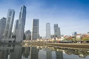 Images Dated 22nd March 2006: Boat Quay and the Singapore River with the Financial District behind