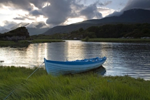 Images Dated 5th August 2006: Boat, Upper Lake