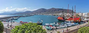 Watercraft Prints: Boating activities and coastal scenery in Limenas Chersonisou Port
