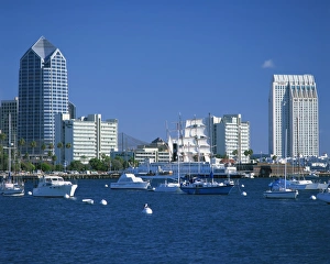 San Diego Prints: Boats in the harbour and city skyline of San Diego