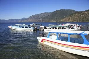 Images Dated 27th November 2007: Boats, Lake Atitlan, Guatemala, Central America