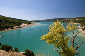 Images Dated 21st August 2008: Boats on Lake Sainte Croix, Alpes-de-Haute-Provence, Provence, France, Europe