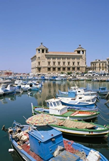 Syracuse Prints: Boats in the port