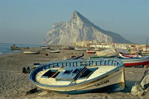 Images Dated 30th July 2008: Boats pulled onto beach below the Rock of Gibraltar