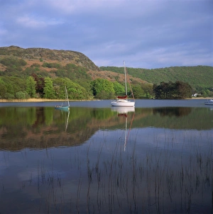Images Dated 27th February 2008: Boats and reflections, Coniston Water, Lake District National Park, Cumbria
