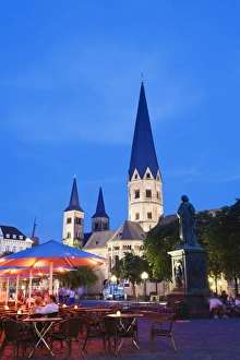 Outdoor Dining Prints: Bonn Cathedral, Bonn, North Rhineland Westphalia, Germany, Europe