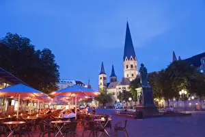 Outdoor Dining Prints: Bonn Cathedral at night, Bonn, North Rhineland Westphalia, Germany, Europe