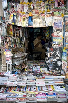 Images Dated 14th October 2009: Books Corner, an excellent small bookshop in Jaipur, Rajasthan, India, Asia