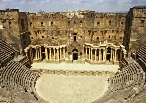 Images Dated 7th December 2006: Bosra, Syria, Middle East