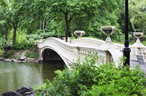 Images Dated 26th May 2009: Bow Bridge, Central Park, Manhattan, New York City, New York, United States of America