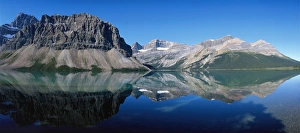 Bow Lake, Rocky Mountains, Banff National Park, Alberta, Canada