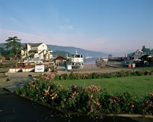 Windermere Prints: Bowness-on-Windermere, Bowness Bay, Lake District, Cumbria, England, United Kingdom