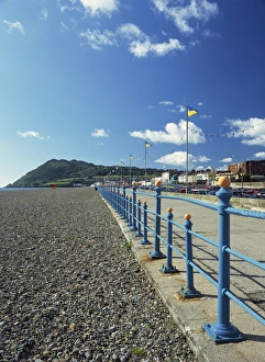 Bray Promenade and beach towards Bray head
