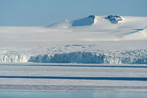 Arctic Gallery: Brepollen, Spitsbergen, Svalbard Islands, Arctic, Norway, Europe