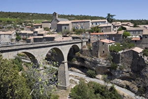 Images Dated 4th August 2007: Bridge over gorge, Minerve, Herault, Languedoc-Roussillon, France, Europe