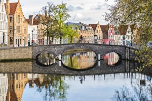 Bridge and houses on Langerei canal, Bruges, West Flanders province, Flemish region