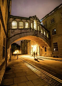 Typically English Gallery: Bridge of Sighs, Oxford, Oxfordshire, England, United Kingdom, Europe