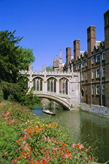 Bridge Of Sighs Prints: The Bridge of Sighs, St Johns College, Cambridge, Cambridgeshire, England, UK