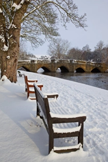 Bakewell Prints: Bridge over the Wye River in winter, Bakewell, Derbyshire, England, United Kingdom, Europe