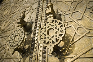 Moroccan Gallery: Detail of bronze door