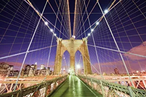 Images Dated 11th May 2009: Brooklyn Bridge and Manhattan skyline from Brooklyn, New York City, New York