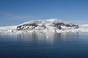 Brown Bluff Prints: Brown Bluff, Antarctic Peninsula, Antarctica, Polar Regions