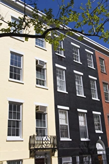Images Dated 10th May 2007: Brownstone houses on Sullivan Street, Greenwich Village, Downtown Manhattan