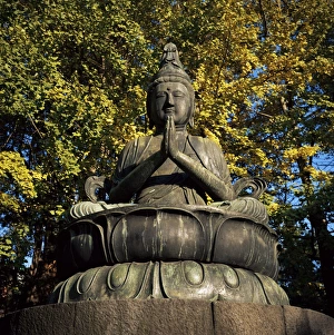 Asakusa Prints: Buddha elect