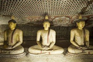 Sinelese Prints: Buddha images in the cave temple