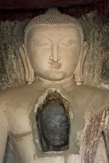 Traditionally Myanmarian Prints: Buddha inside a Buddha statue, Hnat Htat Sintu Pahto, Bagan (Pagan), Myanmar (Burma), Asia